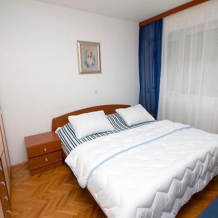 Apartman Seka Омиш Экстерьер фото