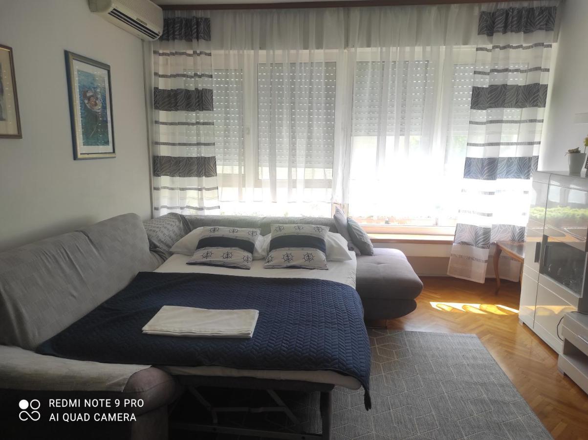 Apartman Seka Омиш Экстерьер фото