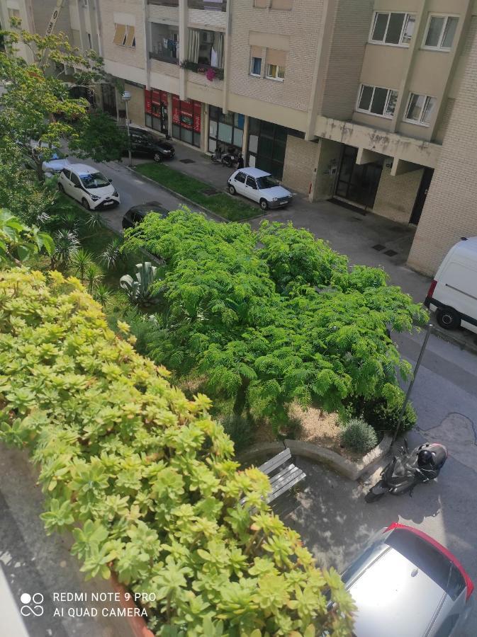 Apartman Seka Омиш Экстерьер фото